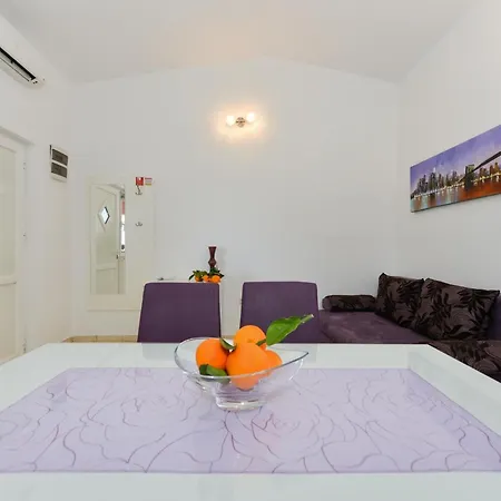 Vakantiehuis Mit Terrassen Am Wald By Interhome Vir