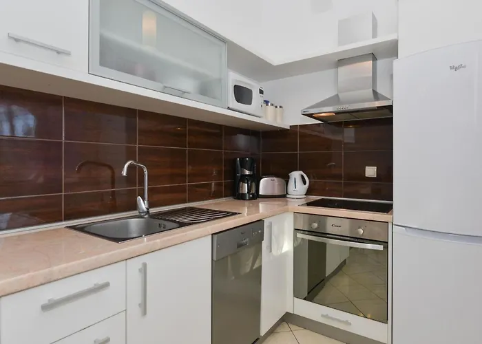 Mit Terrassen Am Wald By Interhome 펜션