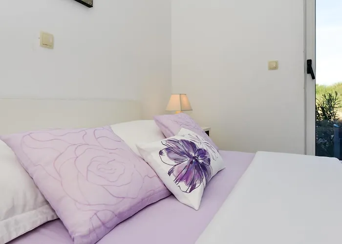 Mit Terrassen Am Wald By Interhome *