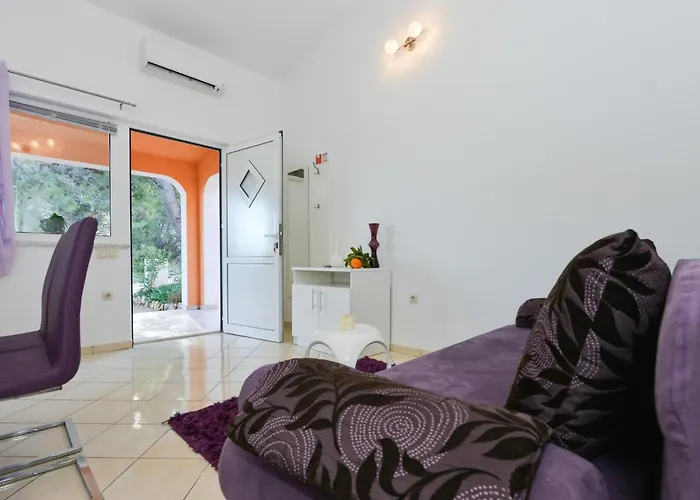 Mit Terrassen Am Wald By Interhome *
